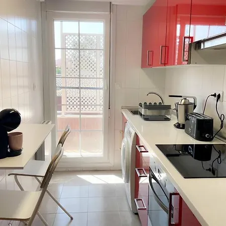 Apartment El De Adriana En Torrelavega. Torrelavega